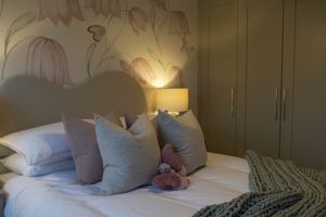 Photo 6- click for photo gallery